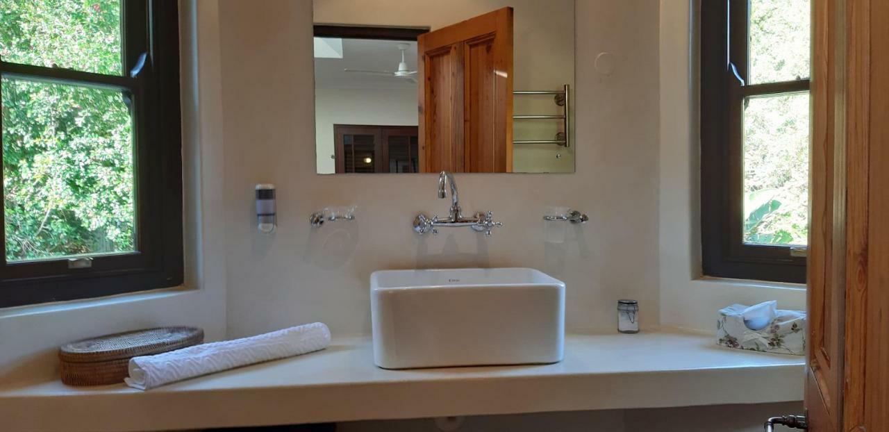 Hout Bay Hideaway Hotel Exterior photo